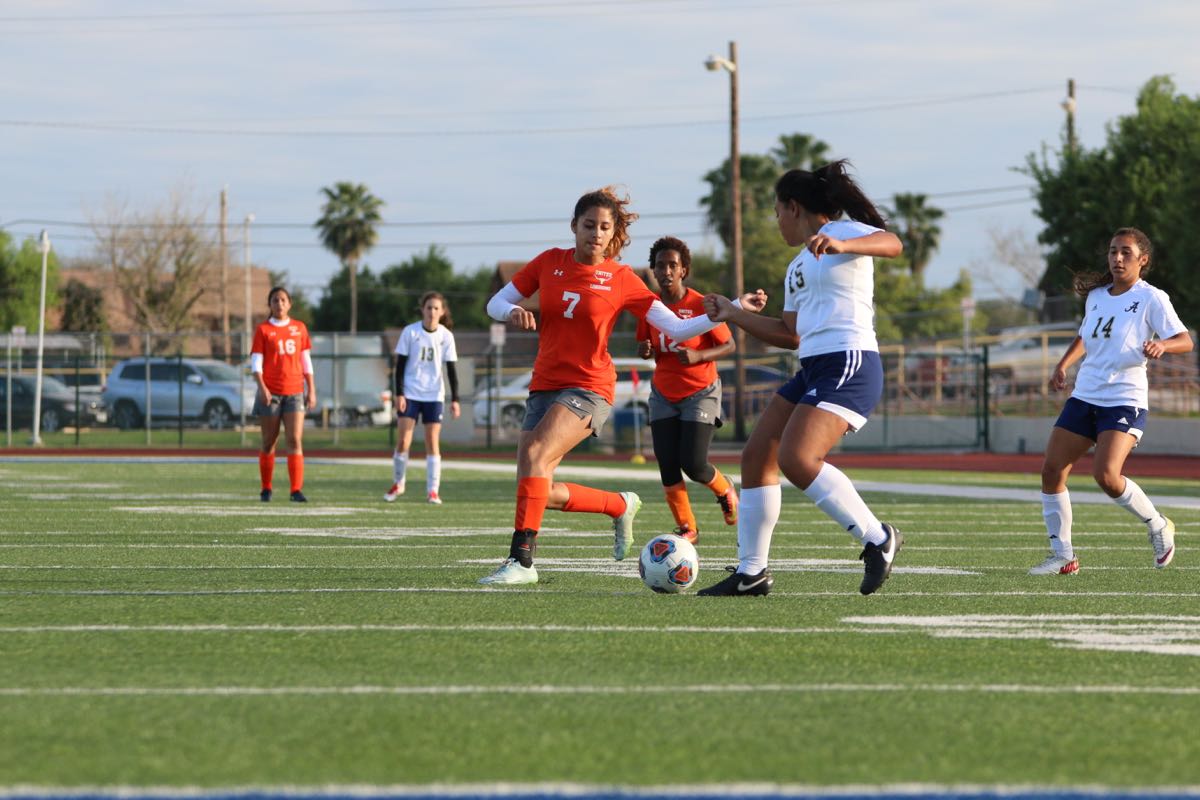 JV v Alx - 111