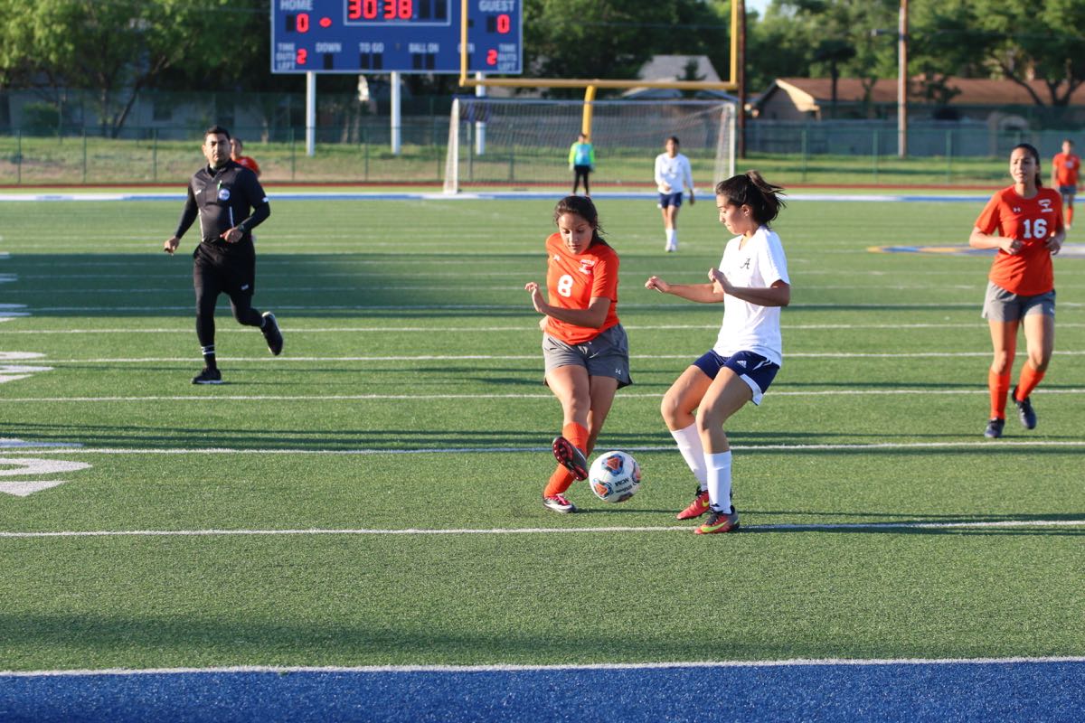 JV v Alx - 180