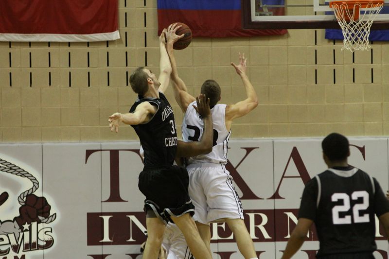 TAMIU BB v OC - 320