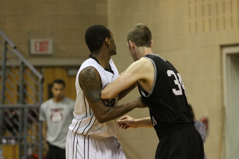 TAMIU BB v OC - 395