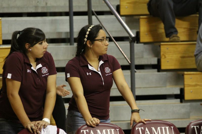 TAMIU BB v OC - 410