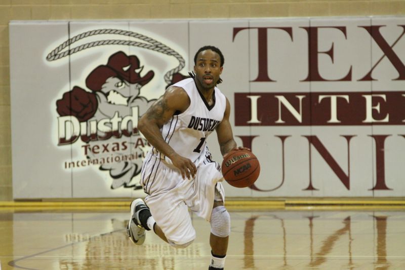 TAMIU BB v OC - 446