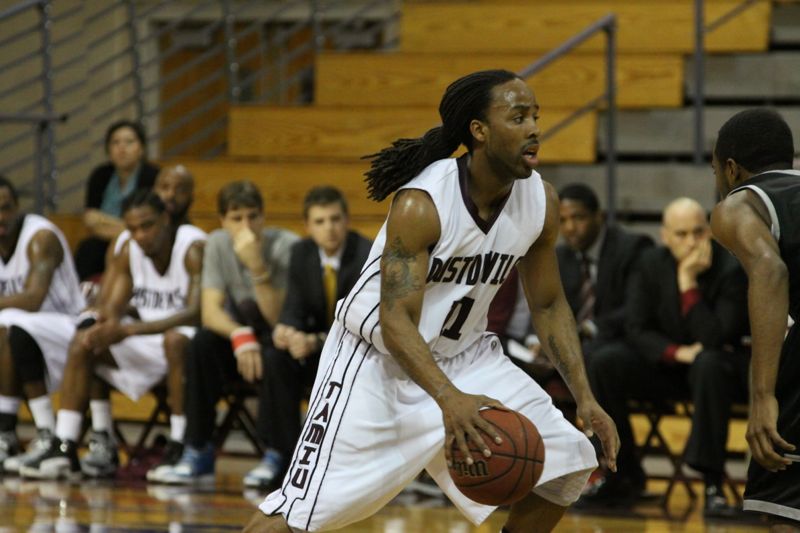 TAMIU BB v OC - 045