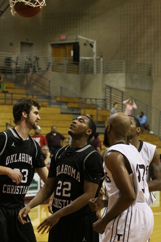 TAMIU BB v OC - 461