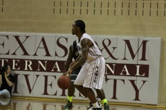 TAMIU BB v OC - 032