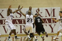 TAMIU BB v OC - 466