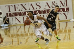TAMIU BB v OC - 484