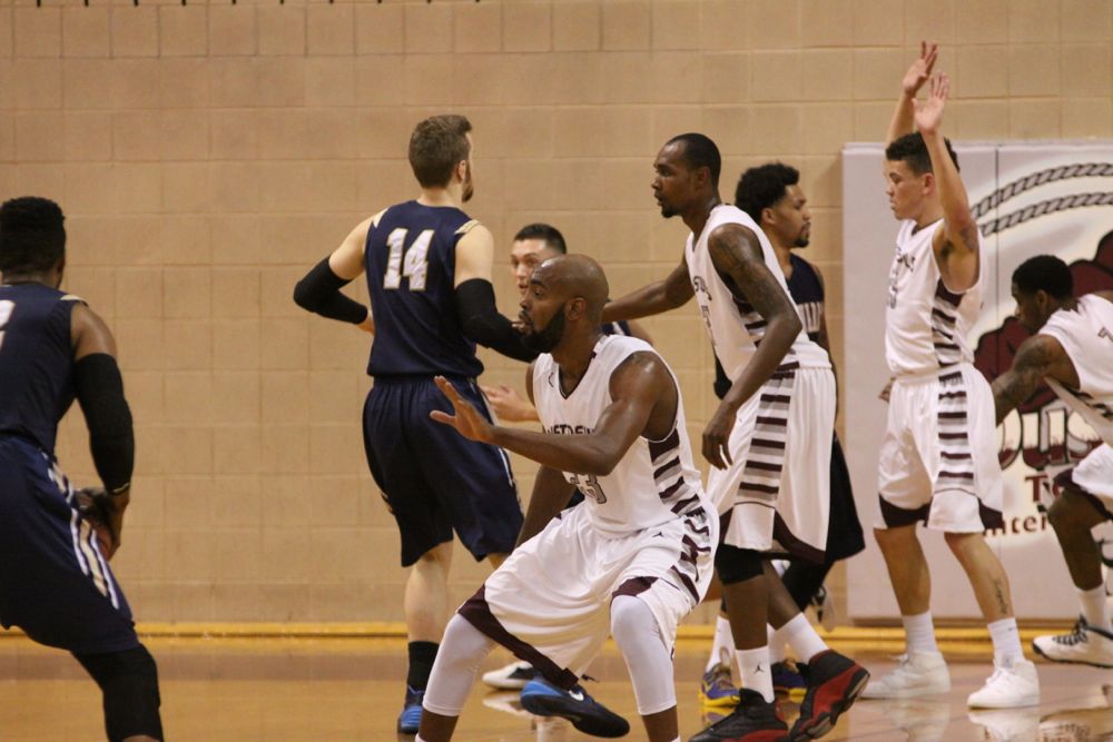 TAMIU BB v StEd - 315