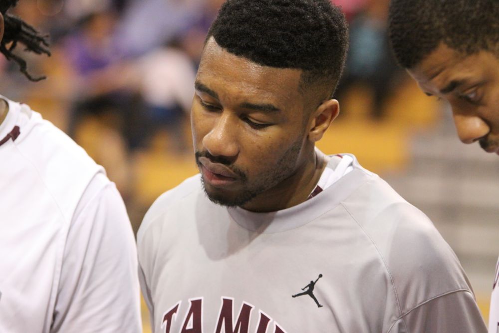 TAMIU BB v StEd - 364