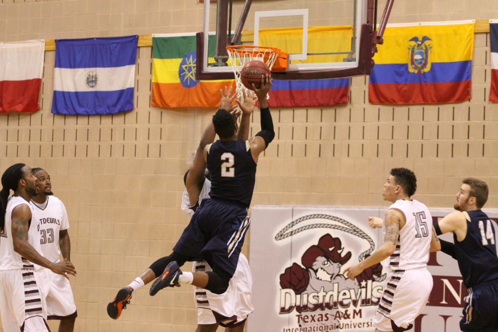 TAMIU BB v StEd - 557