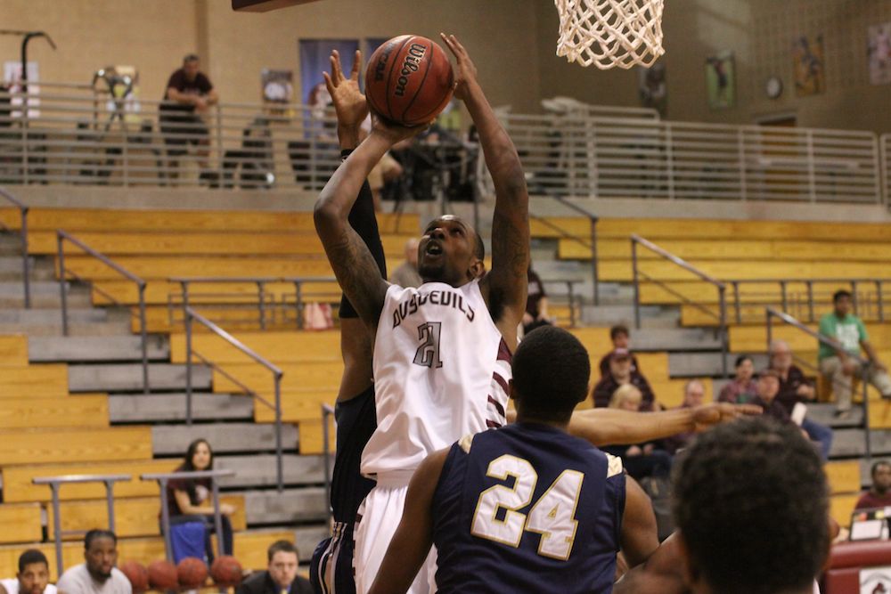 TAMIU BB v StEd - 450
