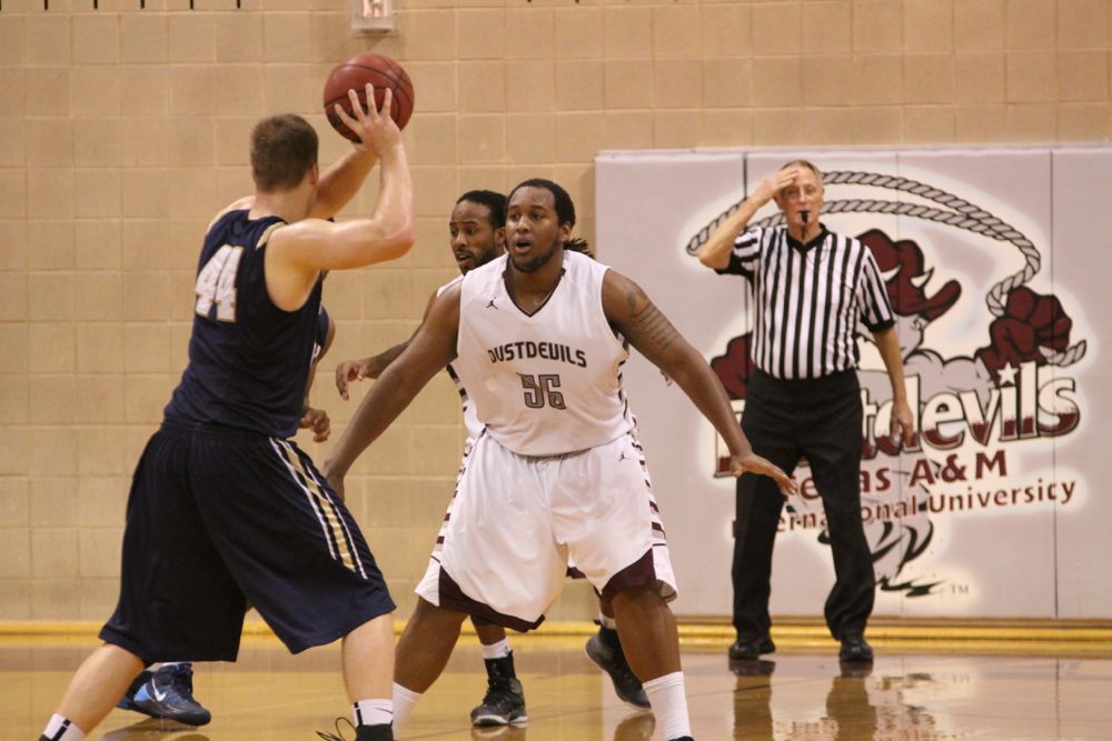 TAMIU BB v StEd - 534
