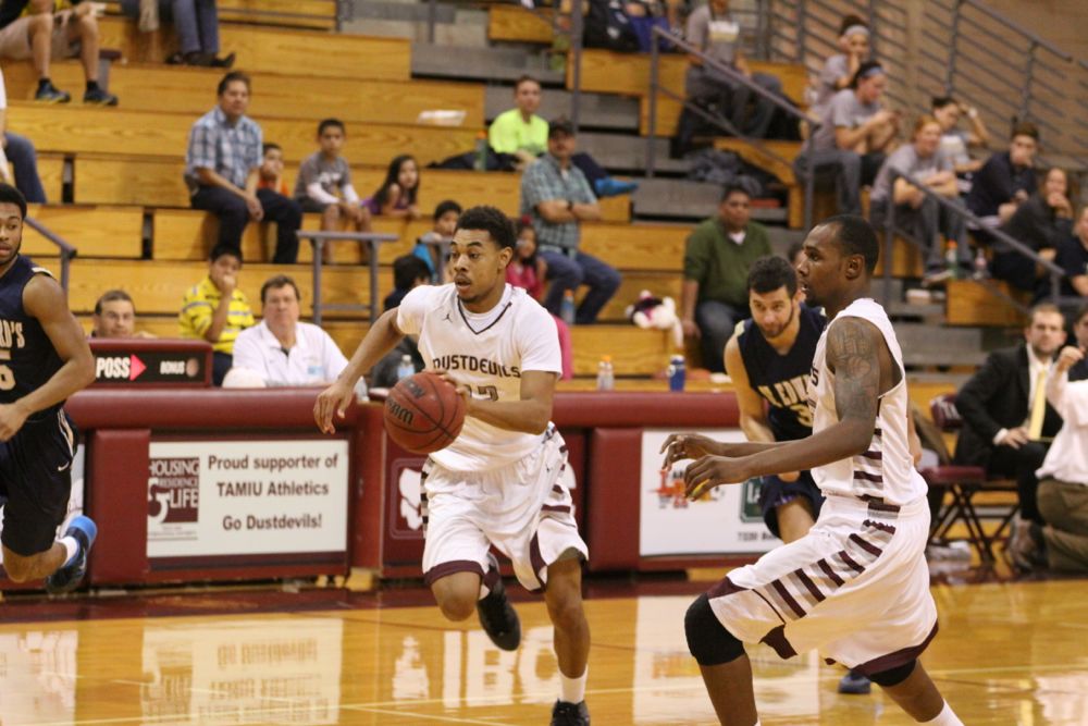 TAMIU BB v StEd - 536