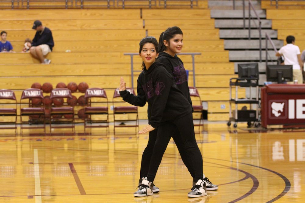TAMIU BB v StEd - 387