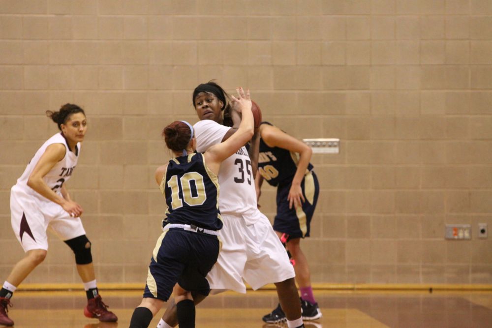 TAMIU BB v StEd - 022