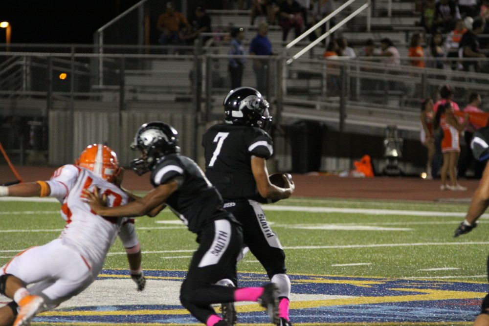 UHS FB v USHS - 135