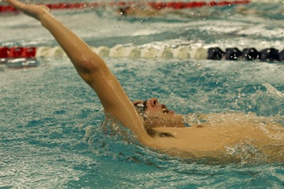 UHS.Swim. - 104